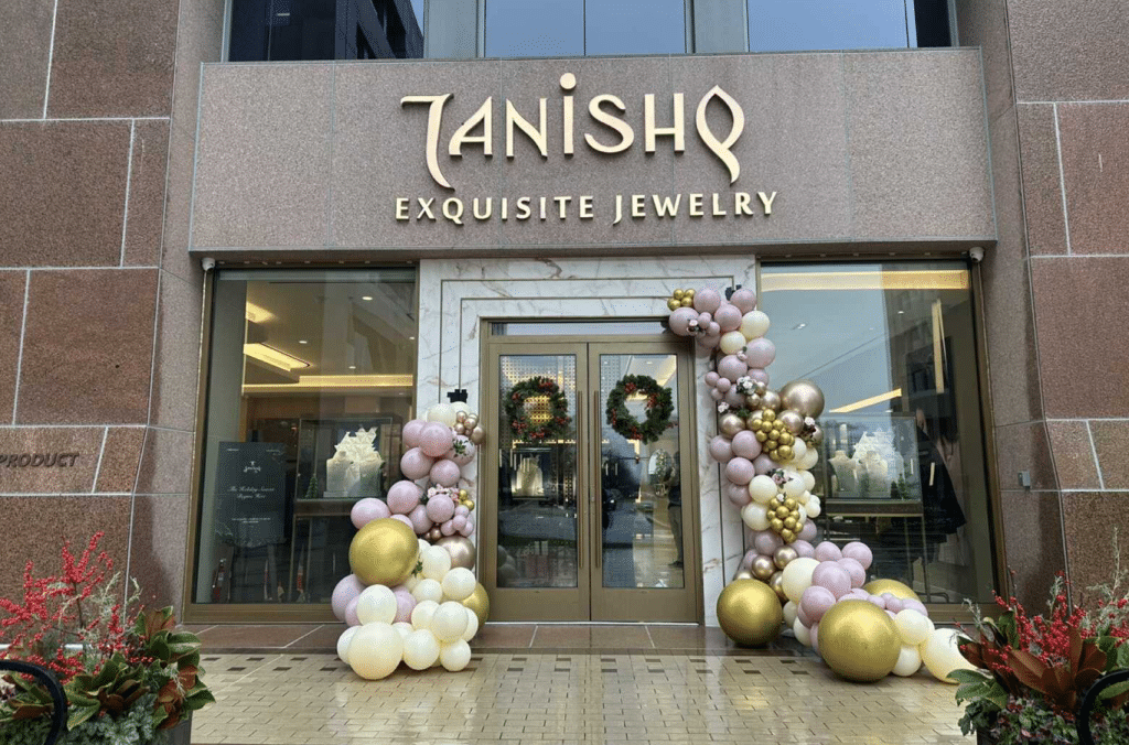 FFXnow: Indian jeweler celebrates opening of Tysons store, first in D.C. region