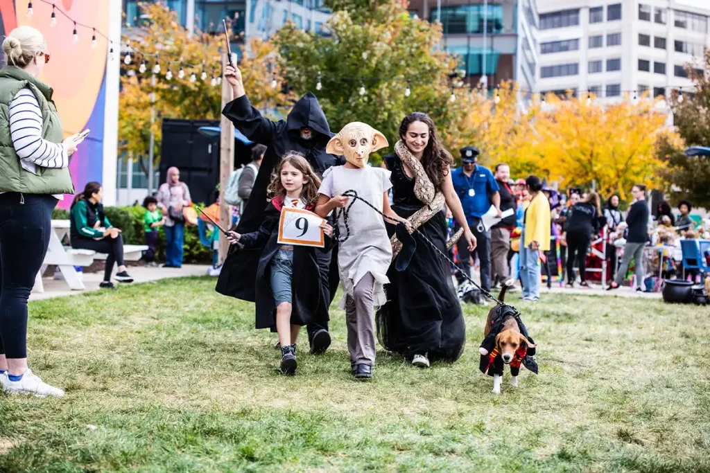 Northern Virginia Magazine: Have a ‘Fur’-rightful Good Time at These 13 Northern Virginia Pet Halloween Events